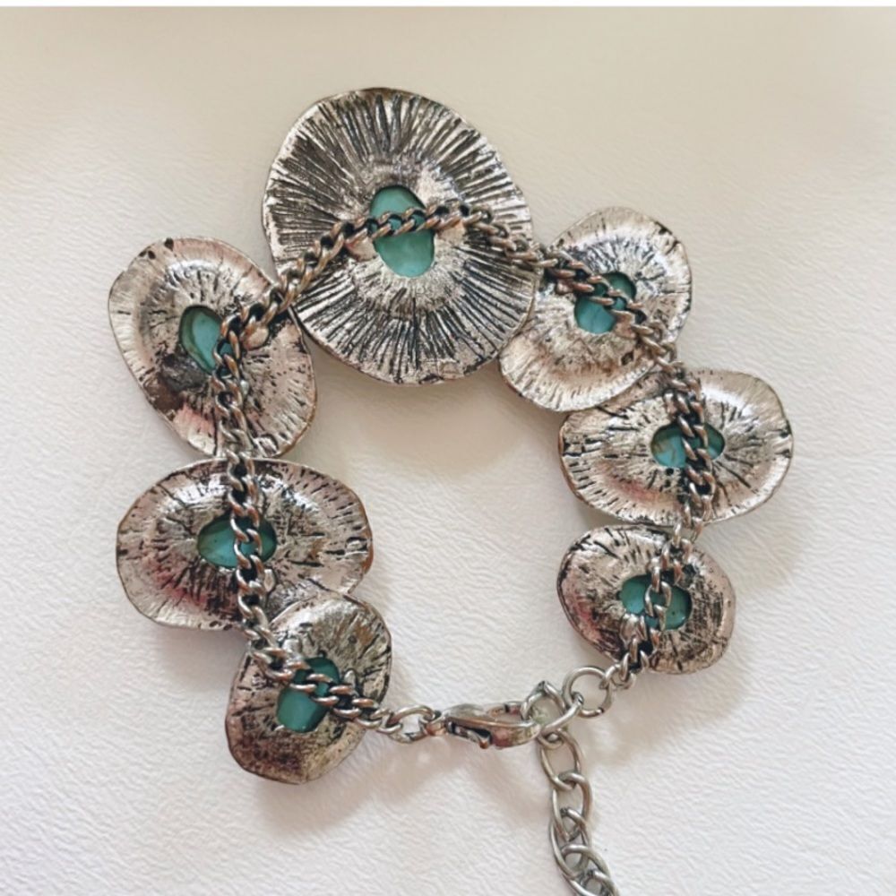 Chunky Silver Turquoise Bracelet - Picture 3 of 3
